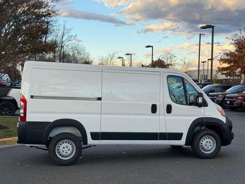 2026 RAM ProMaster 1500 Low Roof