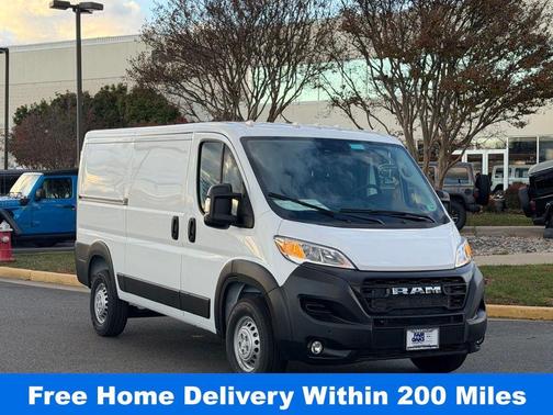 Bright White Clearcoat 2026 RAM ProMaster 1500 Low Roof