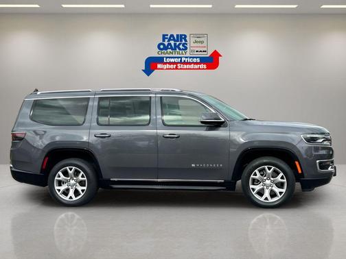 2022 Jeep Wagoneer Series II