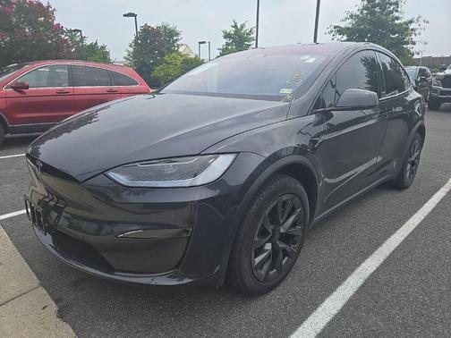 2024 Tesla Model X Base