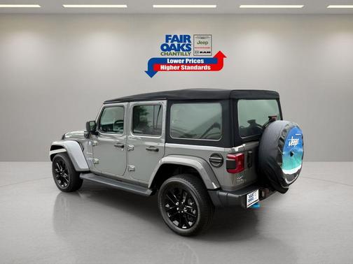 2022 Jeep Wrangler Unlimited 4xe Sahara