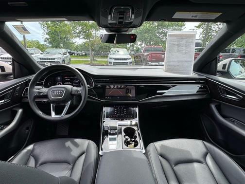 2021 Audi Q8 55 Prestige