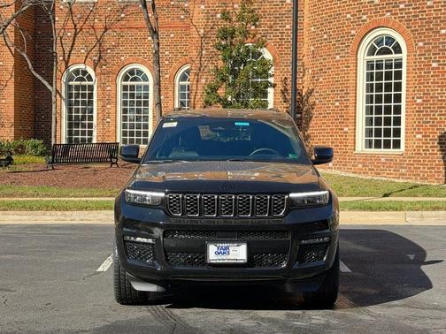 2025 Jeep Grand Cherokee L Summit