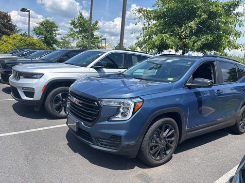 2024 GMC Terrain SLE