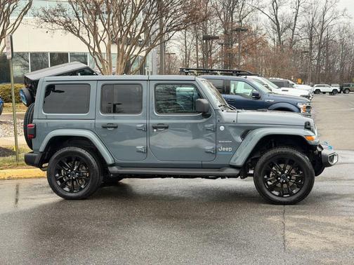 2024 Jeep Wrangler 4xe Sahara