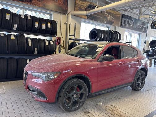2024 Alfa Romeo Stelvio Veloce