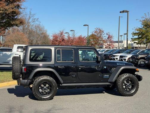 2025 Jeep Wrangler 4xe Sport