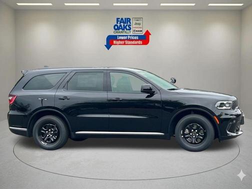 DB Black Crystal Clearcoat 2026 Dodge Durango Pursuit