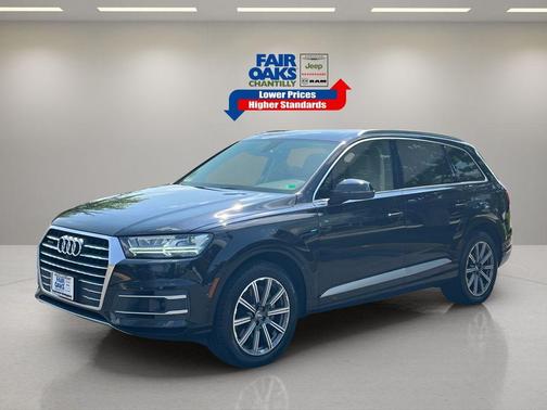 2019 Audi Q7 55 Premium Plus