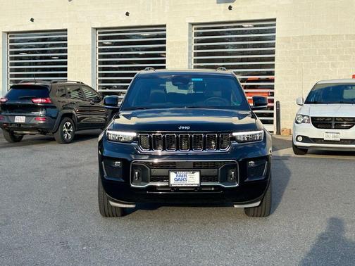 2025 Jeep Grand Cherokee L Overland