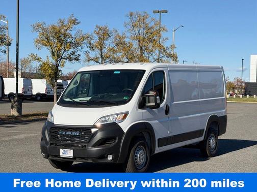 Bright White Clearcoat 2026 RAM ProMaster 1500 Low Roof