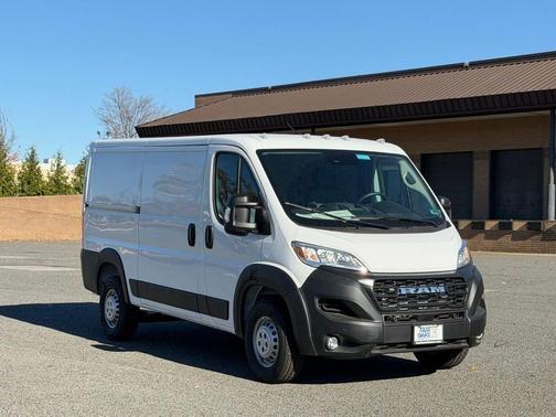 2026 RAM ProMaster 1500 Low Roof