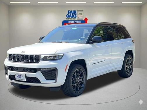 Bright White Clearcoat 2026 Jeep Grand Cherokee Summit
