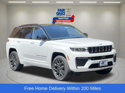 Bright White Clearcoat 2026 Jeep Grand Cherokee Summit