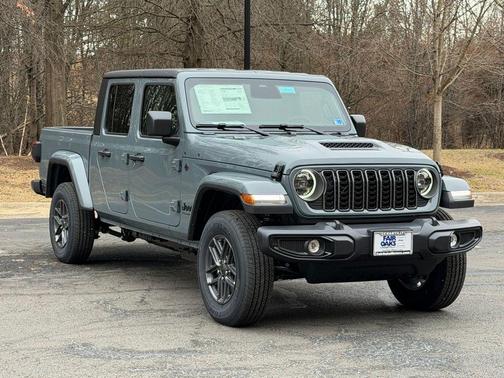 2026 Jeep Gladiator Sport