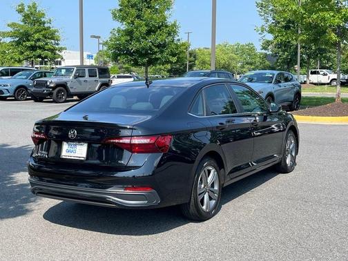 2024 Volkswagen Jetta 1.5T SE