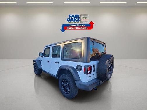 2022 Jeep Wrangler Unlimited Sport