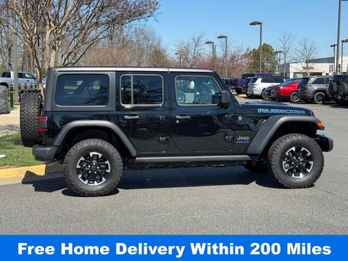 Black Clearcoat 2025 Jeep Wrangler 4xe Rubicon
