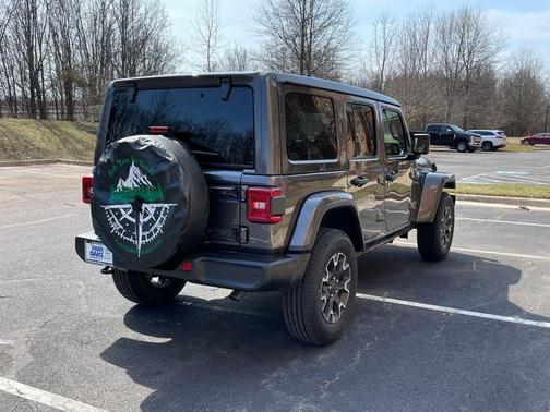2025 Jeep Wrangler Sahara