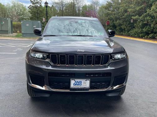 2025 Jeep Grand Cherokee L Laredo