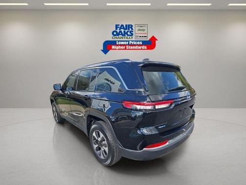 2023 Jeep Grand Cherokee 4xe Base