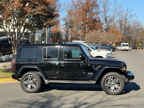 2023 Jeep Wrangler 4xe Sahara