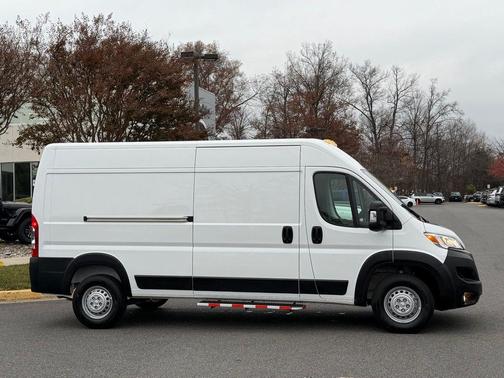2025 RAM ProMaster 2500 High Roof