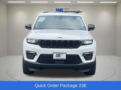 Bright White Clearcoat 2023 Jeep Grand Cherokee Limited