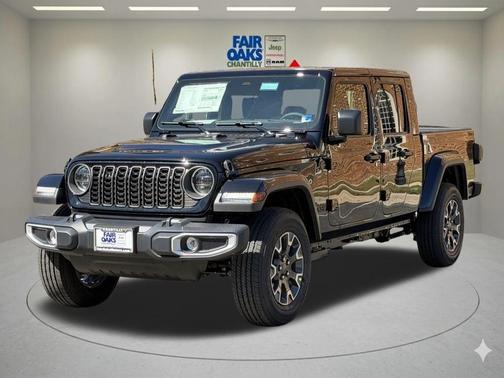 Black Clearcoat 2026 Jeep Gladiator Sport