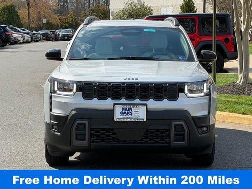 Silver Zynith Clearcoat 2026 Jeep Cherokee LAREDO/LIMITED