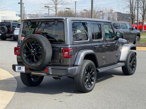 2025 Jeep Wrangler 4xe Sahara