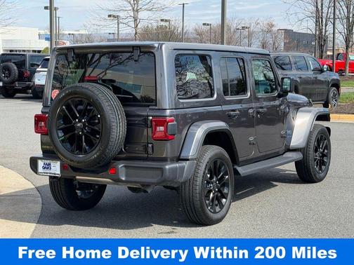 2025 Jeep Wrangler 4xe Sahara