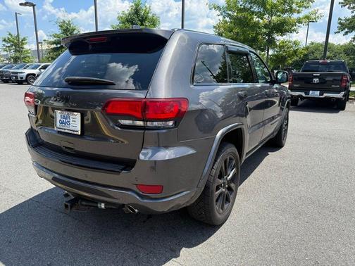 2018 Jeep Grand Cherokee Altitude