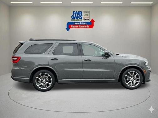 Destroyer Gray Clearcoat 2026 Dodge Durango GT Plus HEMI V8