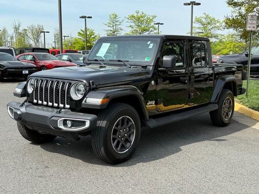 2022 Jeep Gladiator Overland