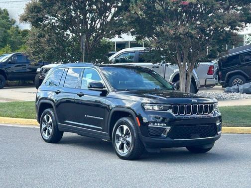 2024 Jeep Grand Cherokee 4xe Base