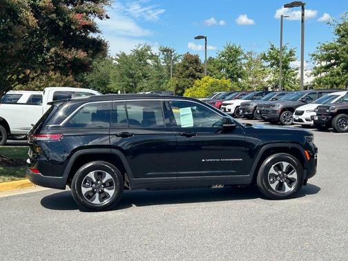 2024 Jeep Grand Cherokee 4xe Base