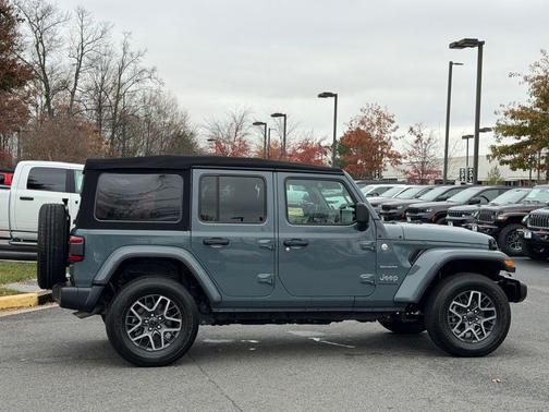 2024 Jeep Wrangler Sahara
