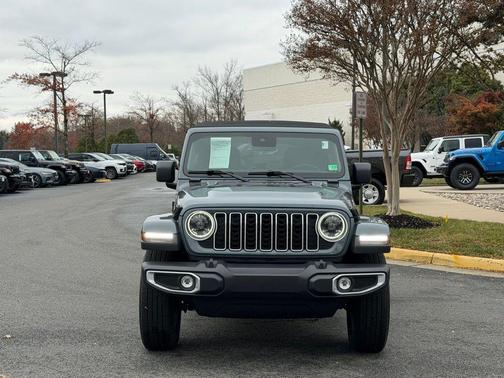 2024 Jeep Wrangler Sahara