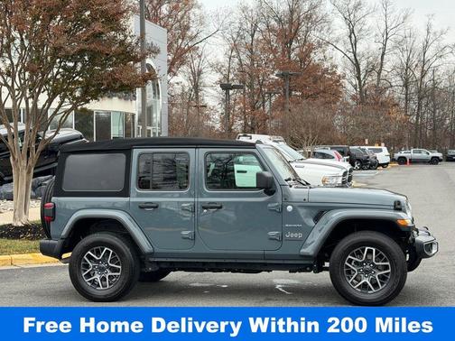 Anvil Clearcoat 2024 Jeep Wrangler Sahara