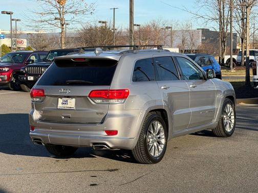 2018 Jeep Grand Cherokee Summit
