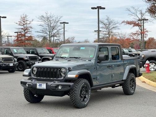 2026 Jeep Gladiator Sport