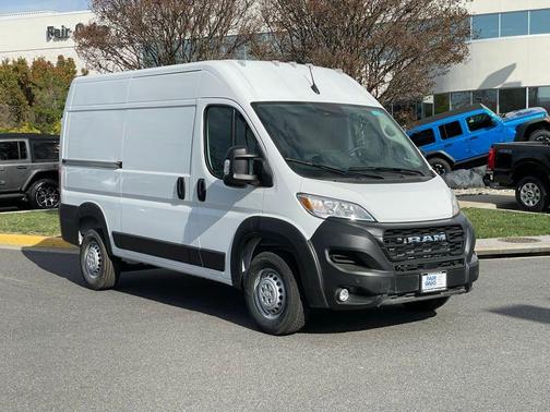 2025 RAM ProMaster 1500 Base