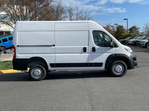 2025 RAM ProMaster 1500 Base