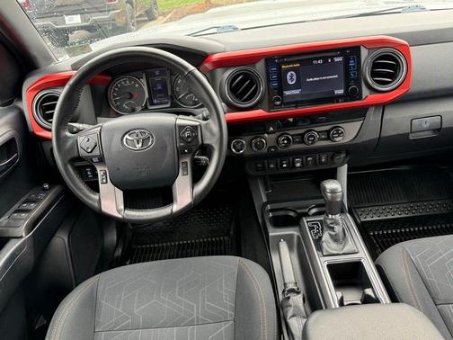 2018 Toyota Tacoma TRD Sport