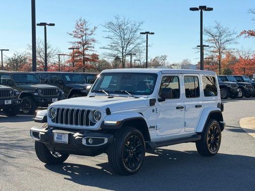 2025 Jeep Wrangler 4xe Sahara