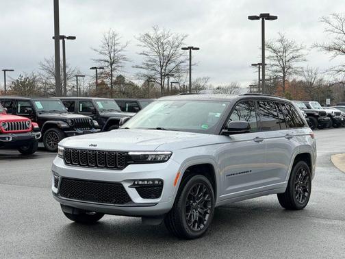 2024 Jeep Grand Cherokee Summit