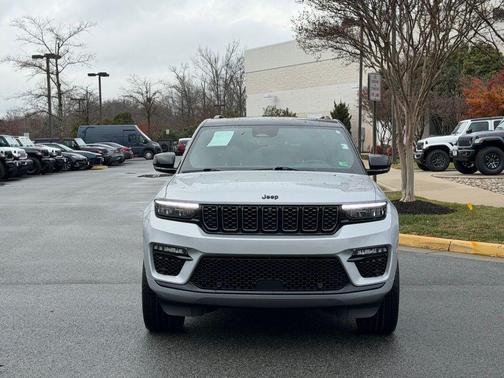 2024 Jeep Grand Cherokee Summit