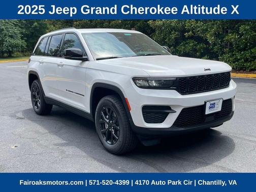 2025 Jeep Grand Cherokee Laredo