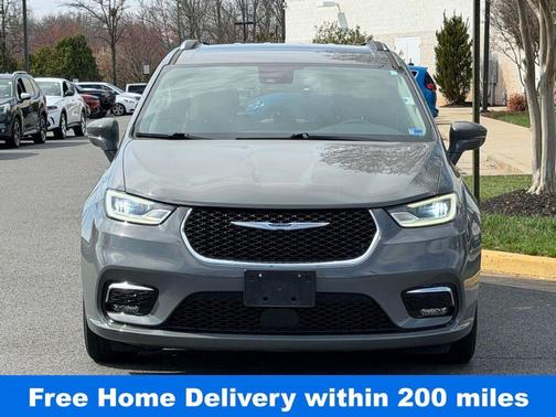 2021 Chrysler Pacifica Touring-L